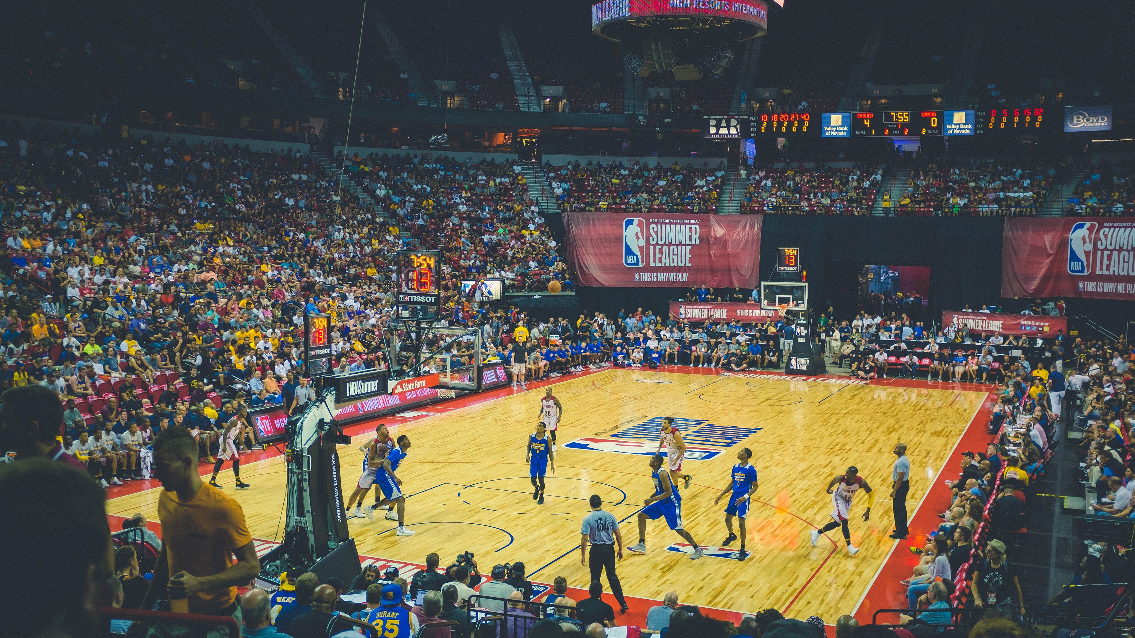 _火箭逐渐找回状态，冲刺季后赛希望_，火箭比赛会恢复吗