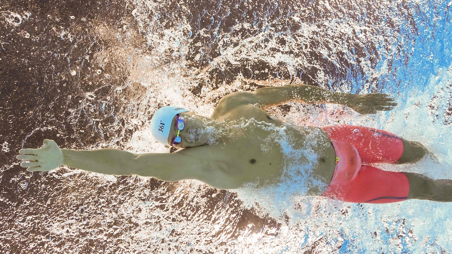 响应绿色环保：比赛场馆采用可持续材料，赛事场馆利用问题